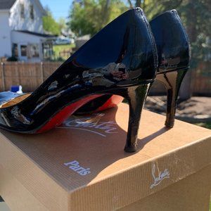 Christian Louboutin Vernice Nero Simple Pump